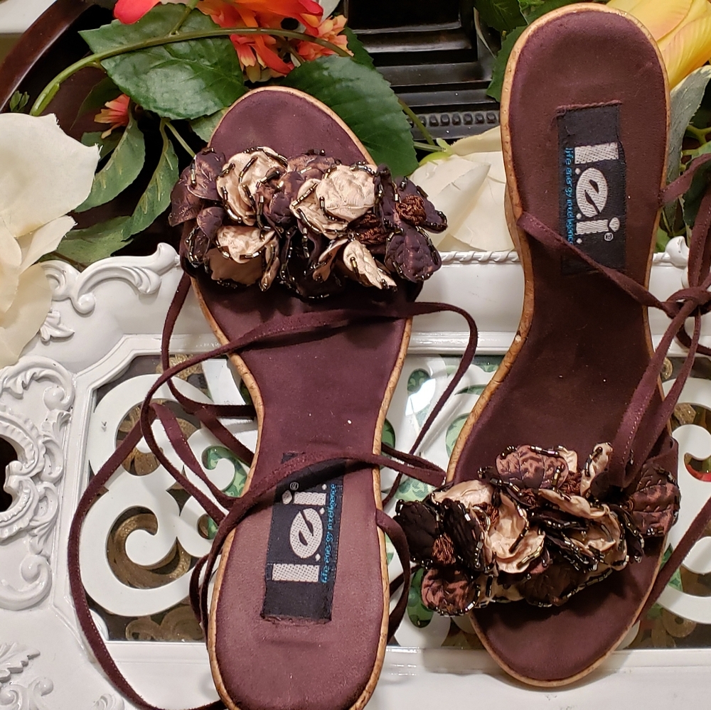 🛍l.e.i Wedges